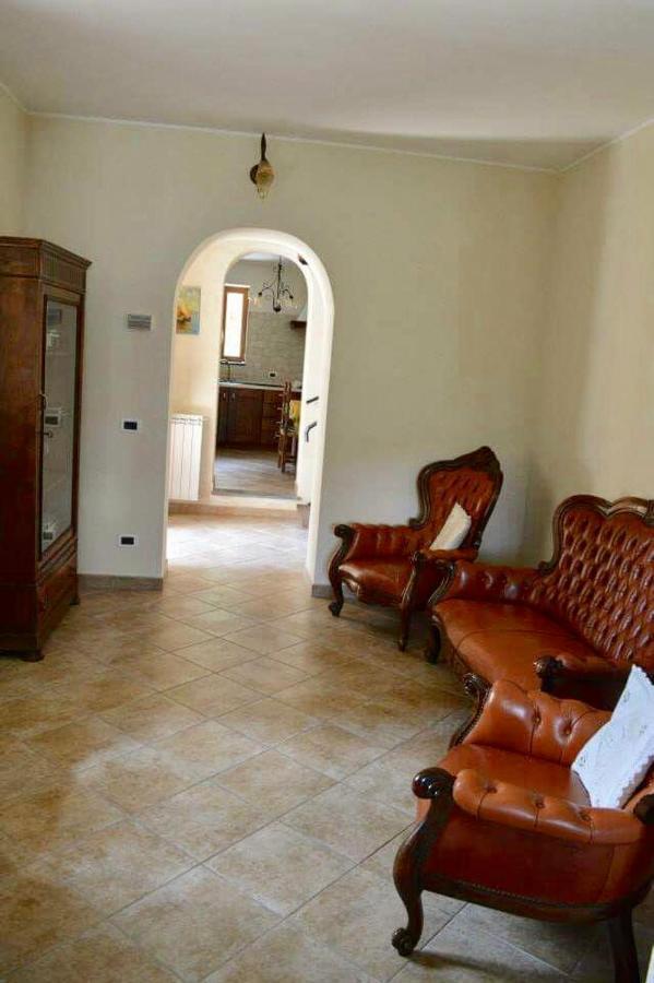 Agriturismo Osteria Du Barba Pe' - Casa Miranda Seborga Buitenkant foto